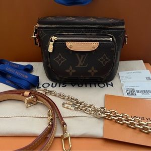 ❌SOLD❌ Louis Vuitton Mini Bum bag
